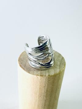A.EARCUFF PL1